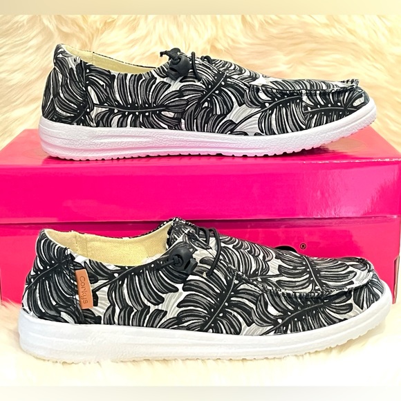 Corkys Shoes Nwtcorkys Kayak Canvas Slip On Sneakerssz 7black Palm